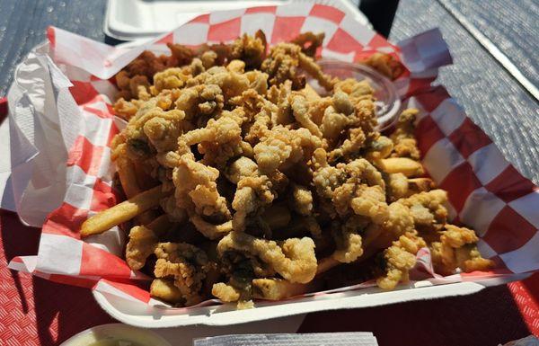 Fried clam dinner plate