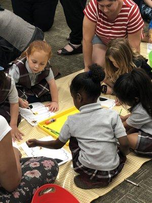 Arts and crafts at public library