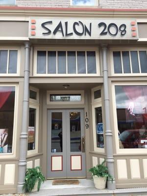 Salon 208