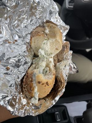 Everything bagel with scallion cream cheese ($4.50)