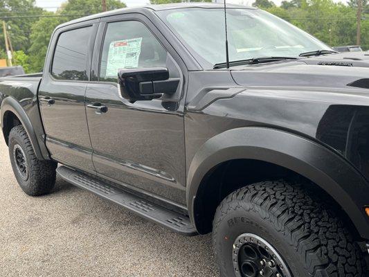 24 Ford Raptor