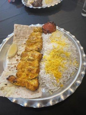 Chicken kabob plate