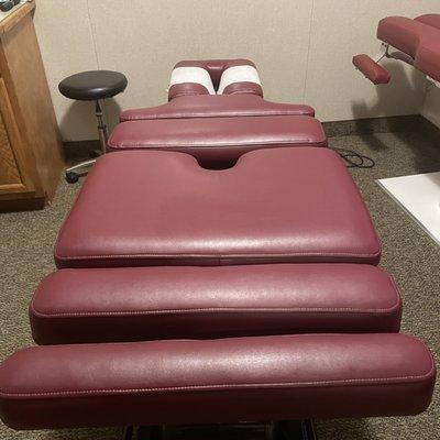 Massage table