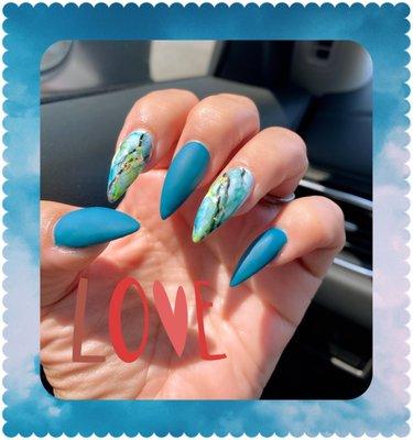 Stiletto Nails