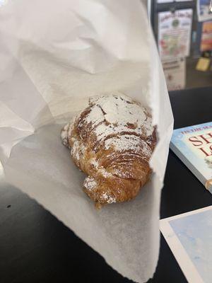 Almond Croissant 4.211114 stars