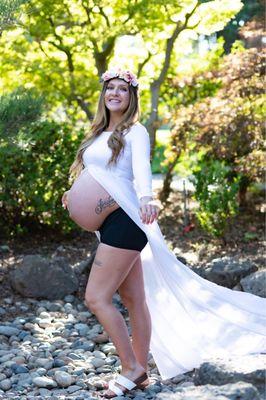 Maternity shoot