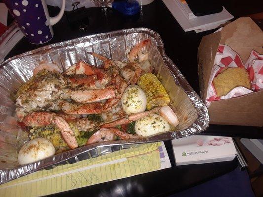 Seafood Boil (1 Dungeon Crab), 1 lb shrimp, eggs, potatoes, corn and broccoli)