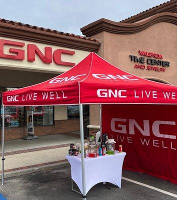 Super Sale at GNC Valencia, CA Free Samples offered.