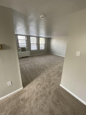 Large Studio Apt