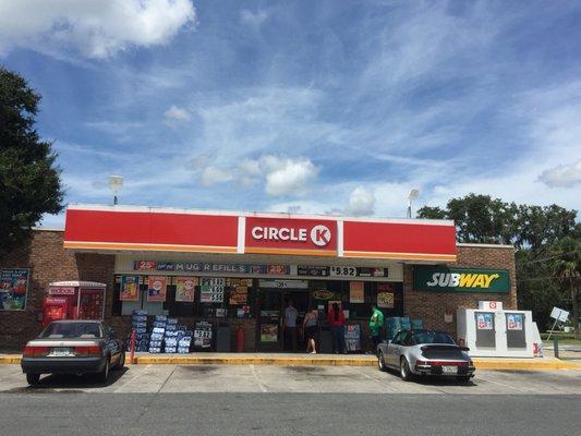 Circle K convenience store with Subway to-go inside