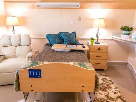 Resident's Room at Kingston of Ashland's Skilled Nursing & Rehabilitation Community