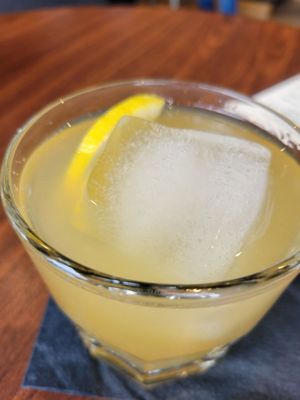 Gold Rush (cocktail of the weekend)