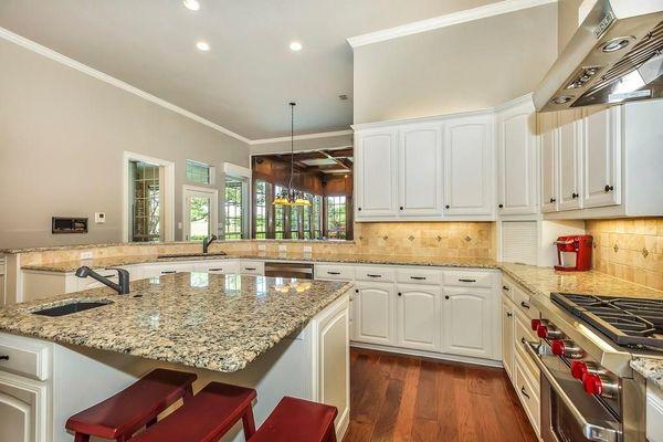 Kitchen Remodel located in Glen Eagles Plano, TX