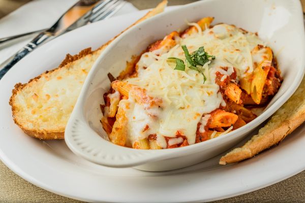 Baked pasta arrabiata