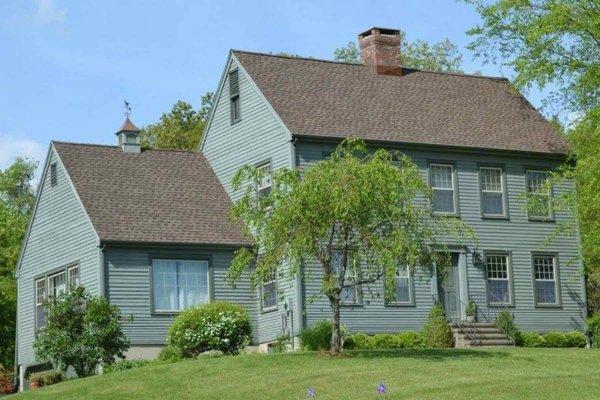 Asphalt Shingles on a raised ranch in Bethany.