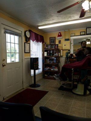 Clarida's Barber-Hairstyling Shop