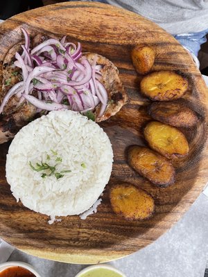 Pork chop Peruvian style + maduros