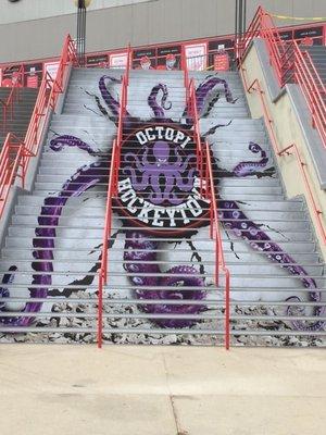 Remembering this iconic photo at the Joe Louis Arena in Detroit, Michigan