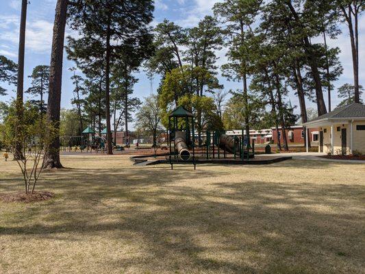 McLaughlin Park, Raeford