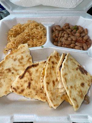 Quesadilla plate...chicken fajitas