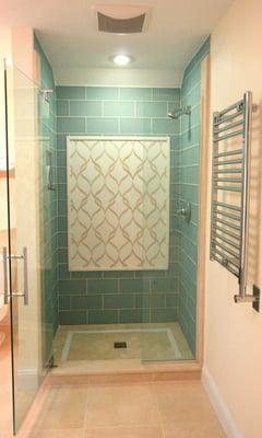 Walker Zanger Roku tile and semi-custom marble mosaic.