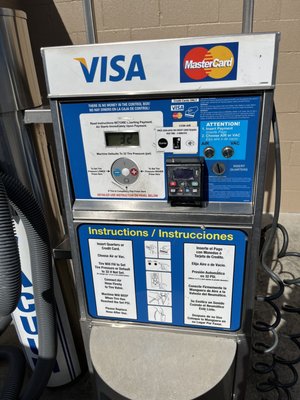 Air machine, only goes up to 32 and takes debit and credit cards