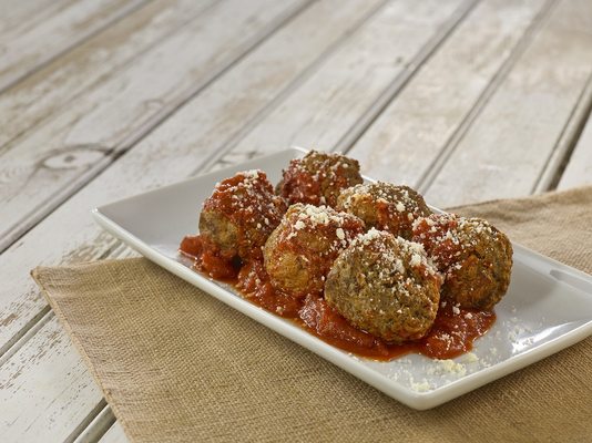 Beef Meatballs w/ Marinara 
 Six ground beef meatballs topped with marinara sauce