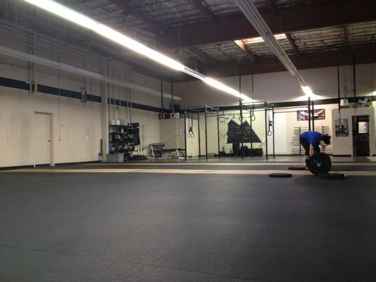 Crossfit is awesome, come try it out!