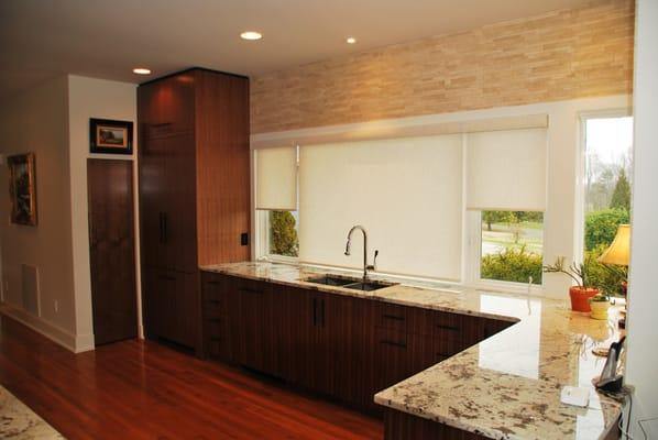 Roller Shades at www.BlindPros.com 910.444.3999