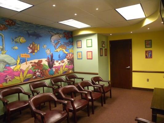 Waiting room of Kiddie Cavity Care and Orthodontics, pediatric dentist in Washington, DC with Dr. Ephraim Altmon