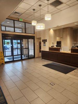 Comfort Inn & Suites Plainville-Foxboro