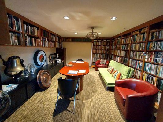 We can make your dream home library into a reality!