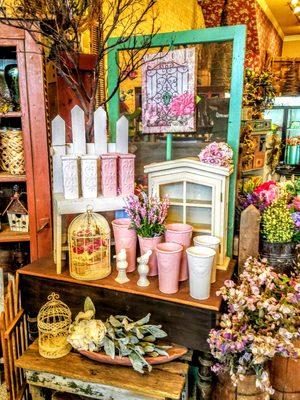 The Columbus Wisconsin Business of the Month February 2017 is: SECRET GARDEN FLORAL 115 N Ludington St, Columbus, WI 53925 (920) 623-3060