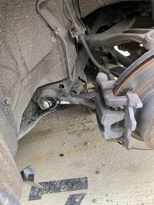 2012 Infiniti G37 bent rear lower control arm