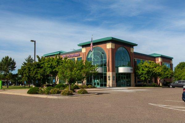 Exterior view of Delano, MN CorTrust Bank location