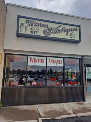 Exterior of Winton Antiques