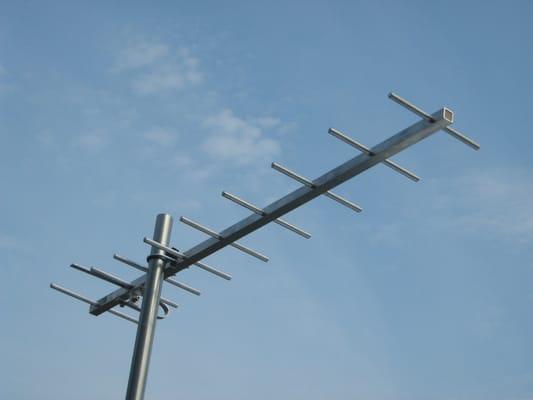 High gain heavy duty UHF10 element antenna