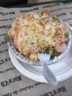 Cajun shrimp Mac n cheeese