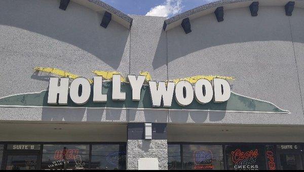 The Glory of Hollywood in KY...  Storefront