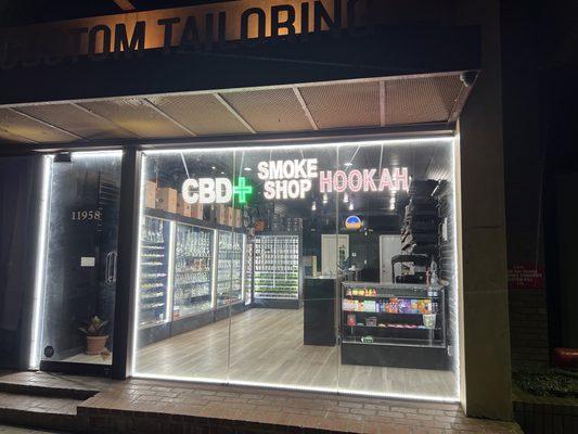 THE VAPE LOUNGE STORE FRONT