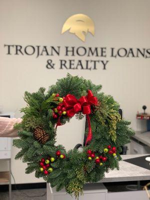 Christmas wreath ...Smell refreshing  Thank your Hong for this special handmade  #TrojanHomeLoans