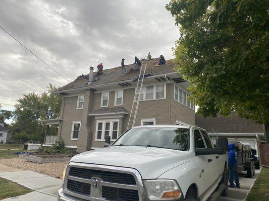 New 30-year architectural shingle being installed!                  

Follow My Contractor on Facebook!