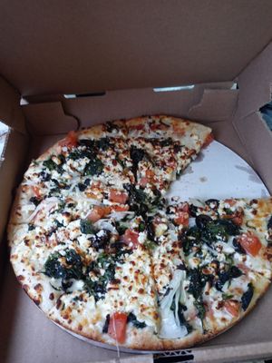 Small grecian pizza