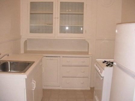 kitchen built-in cabinets