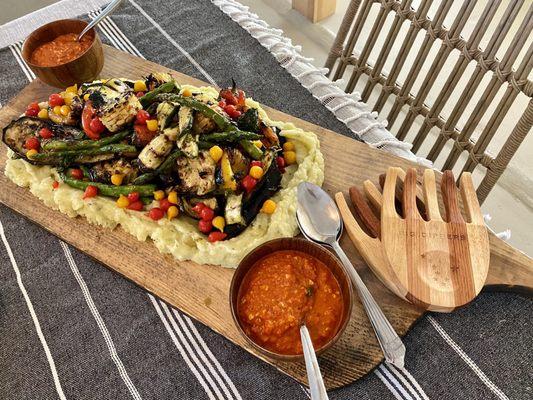 Show-stopping grilled vegetable board