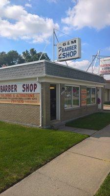 G & M Barber Shop