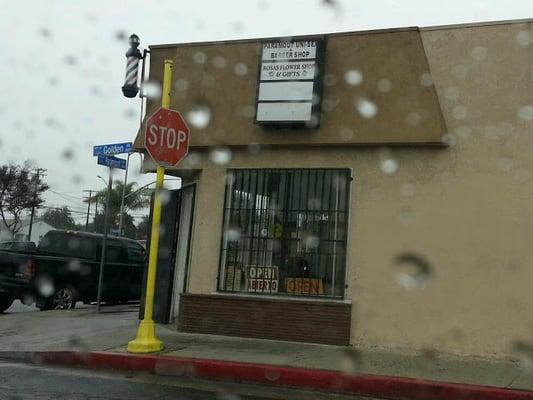 Good place for a haircut and old neighborhood feel.