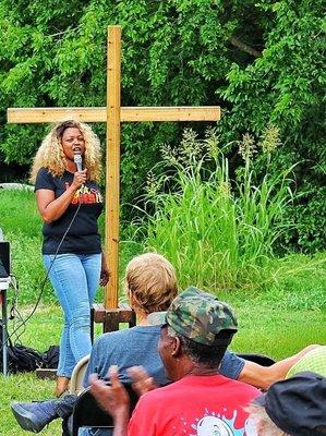 Bringing the Word at the Church Without Walls