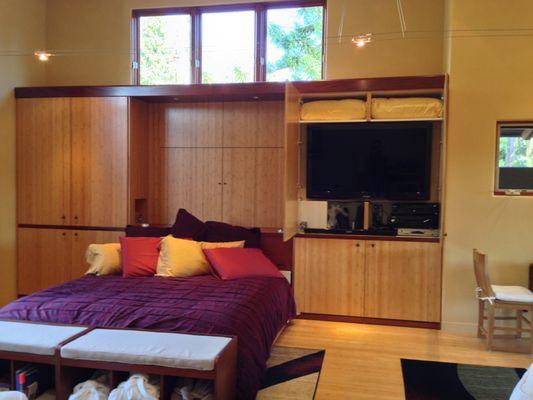 Bamboo Cabinetry and Recessed Wall Bed in Guest Suite