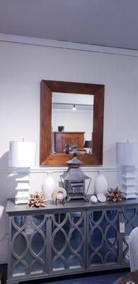 Mirrors, consoles, lamps and decors. We have them all in store